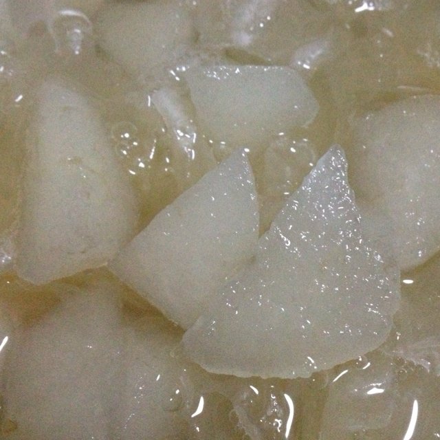 冰糖雪梨银耳羹