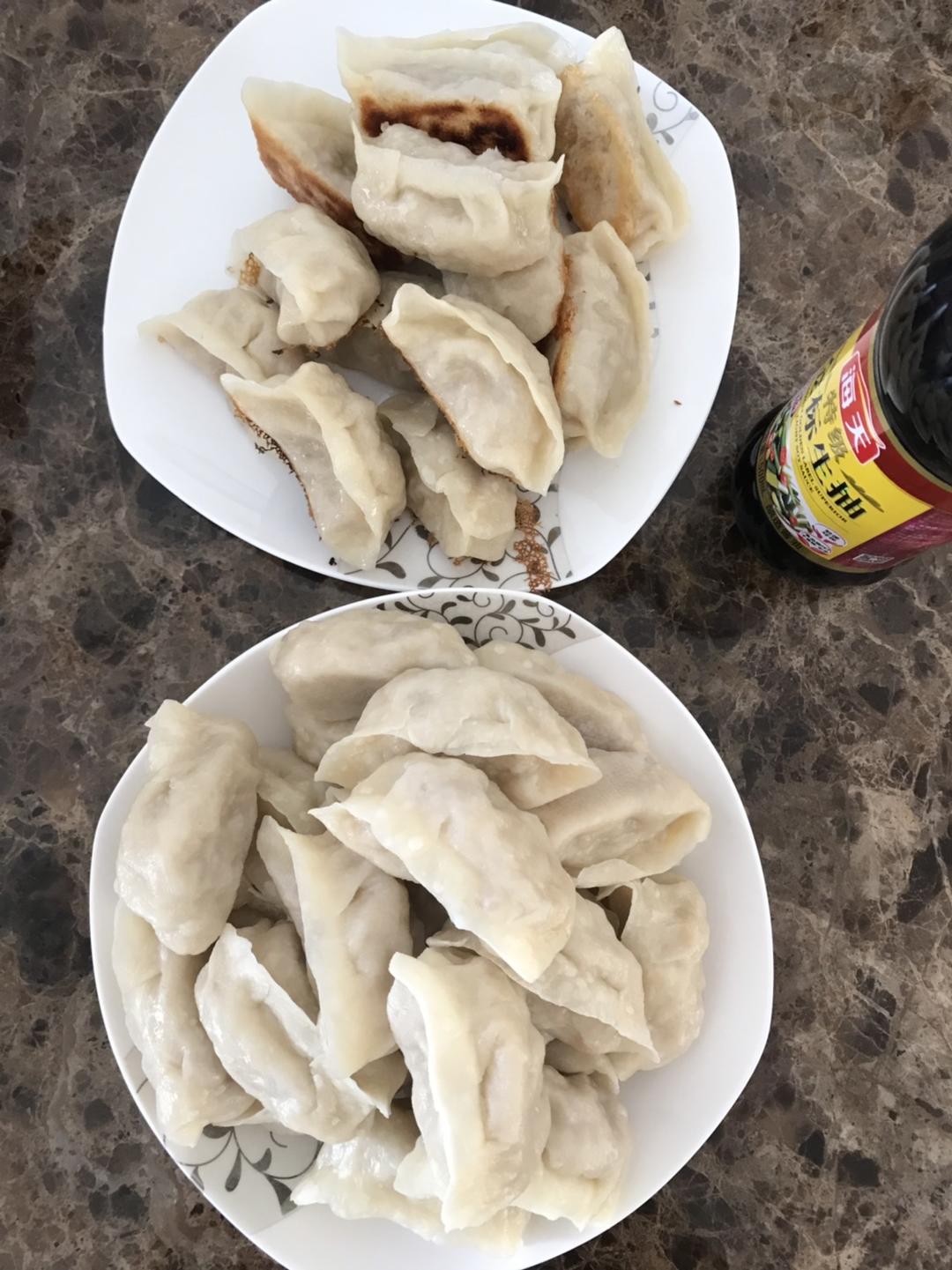 东北酸菜大蒸饺