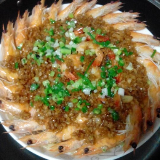 蒜蓉粉丝蒸虾