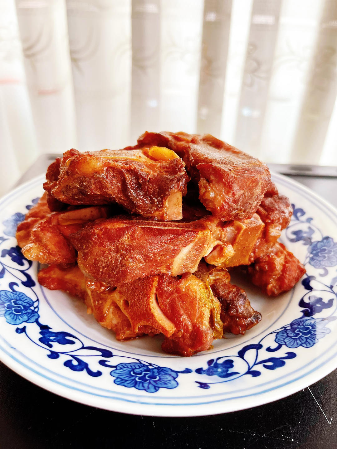 盐焗伊比利亚猪颈骨（低温慢煮）的做法