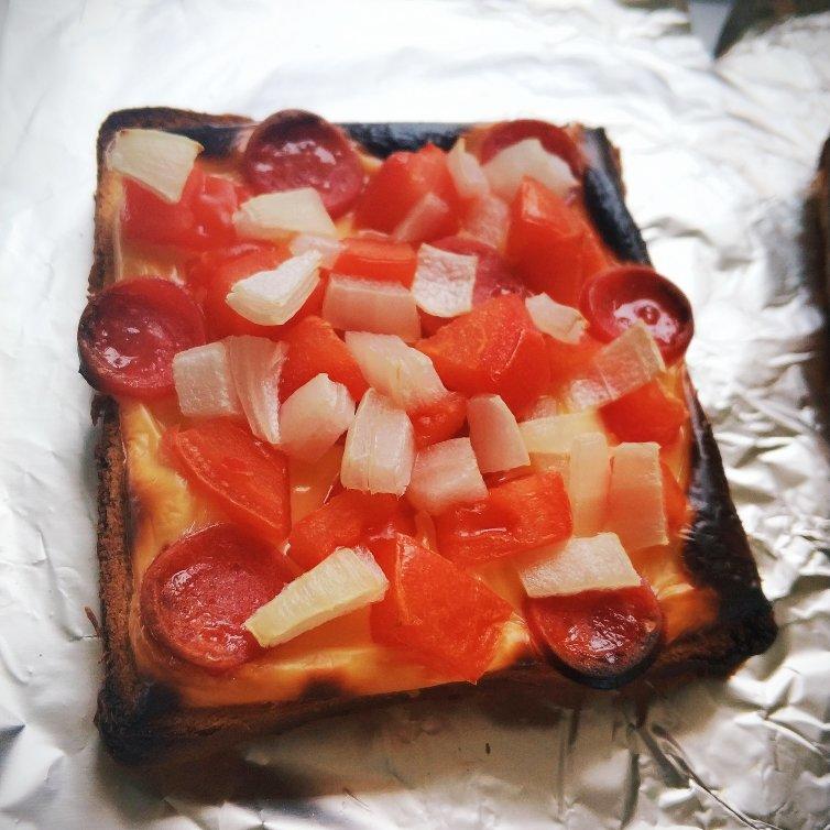 芝士面包片披萨