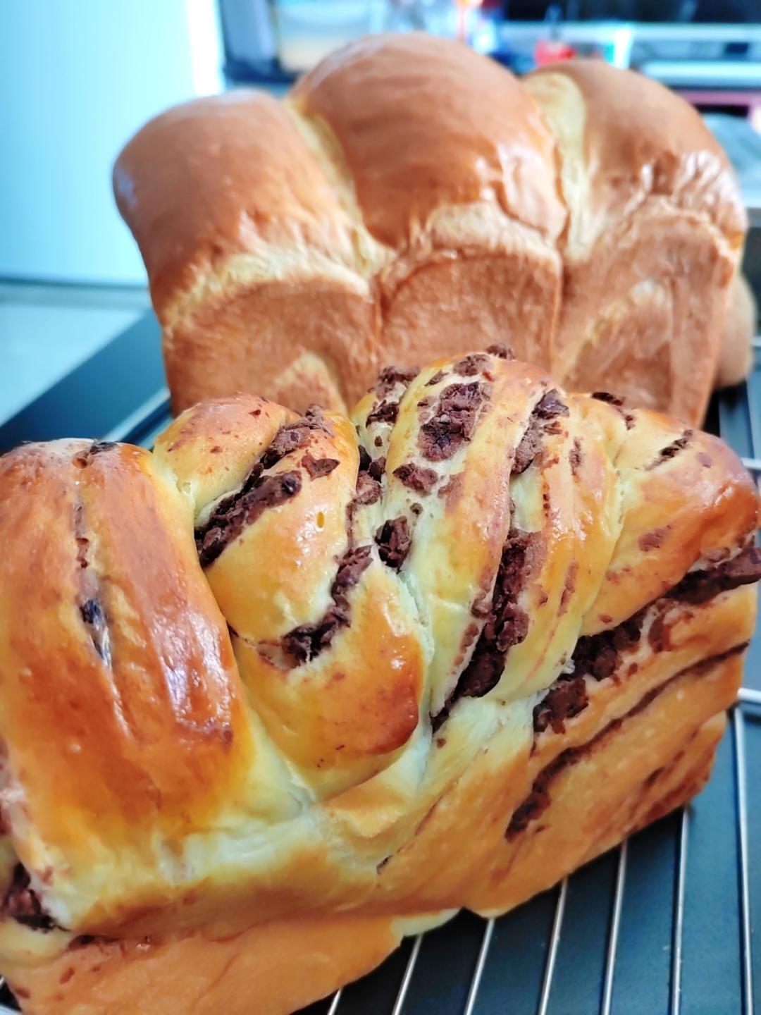 奶香纯粹的重料淡奶油吐司