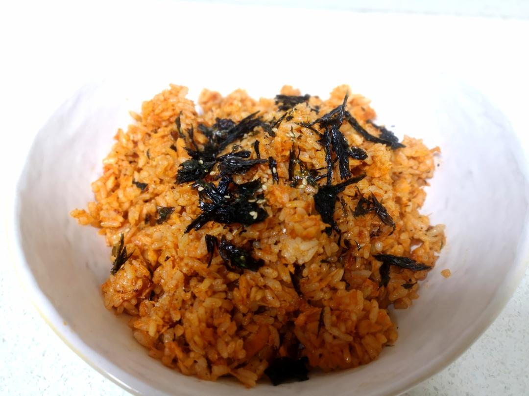 金枪鱼炒饭