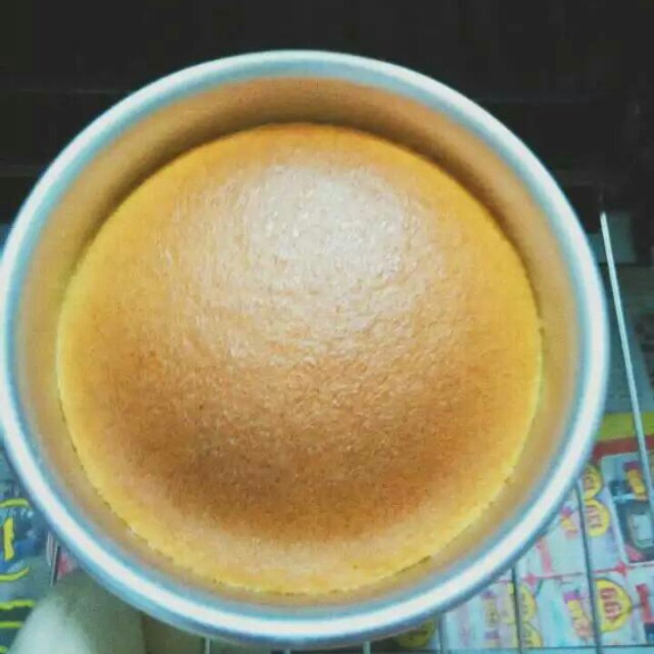 烤箱做蛋糕（戚风蛋糕的做法）