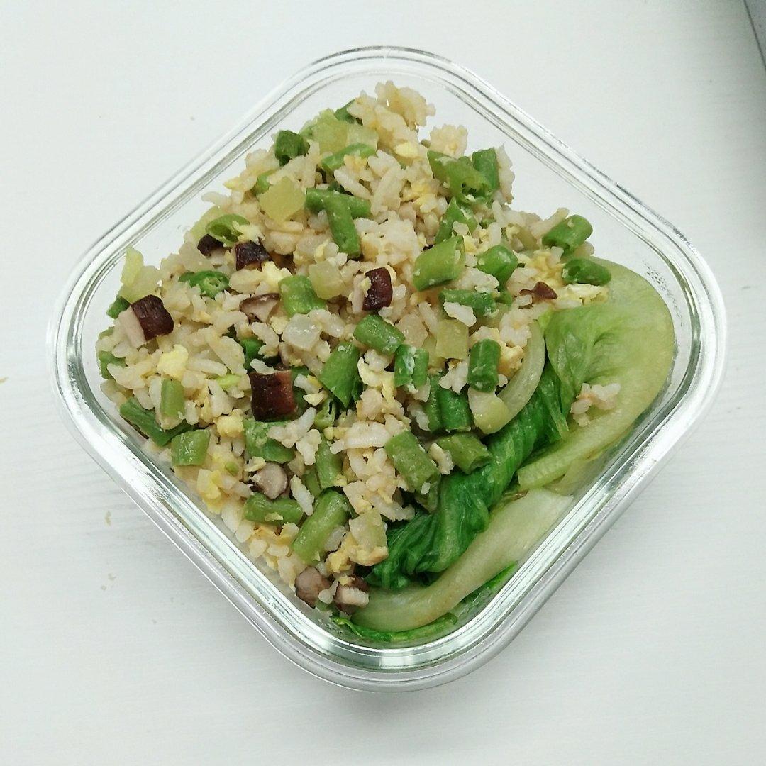 肉沫儿碎豆角炒饭