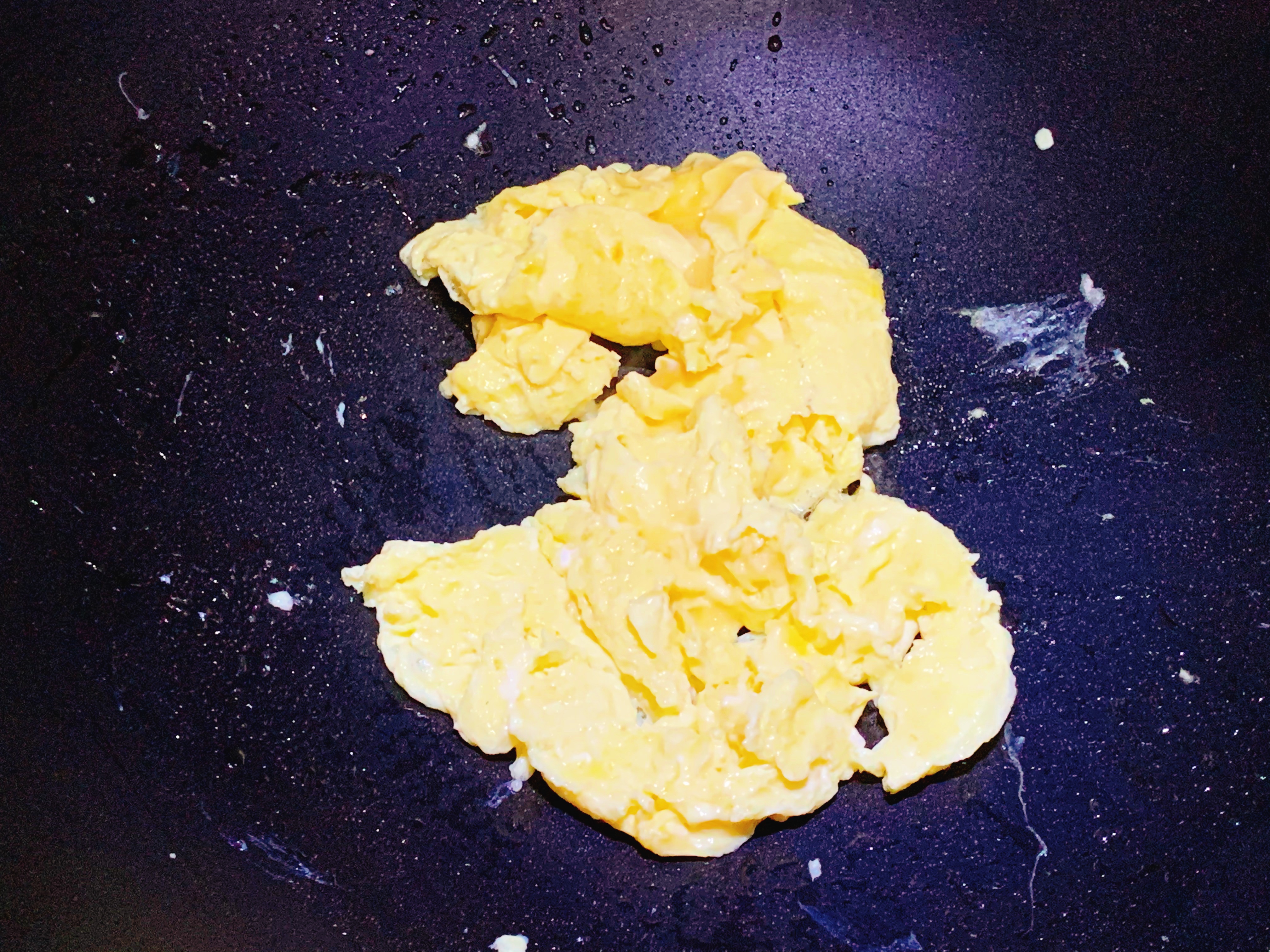 💥减脂餐❗️好吃营养又香菇胡萝卜炒鸡蛋的做法 步骤3