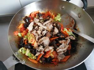 过油肉拌面——来自新疆的美食的做法 步骤10