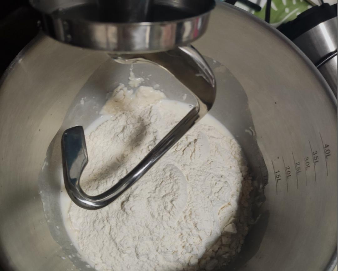 纯奶手撕吐司的做法 步骤1