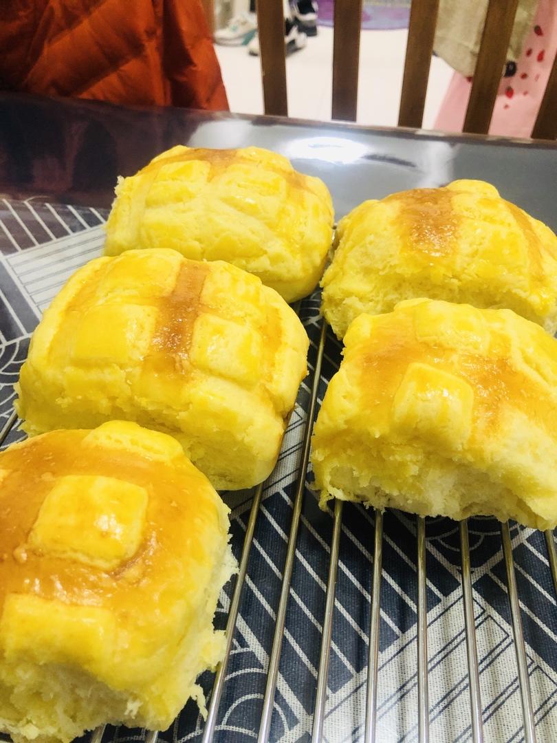 《Tinrry+》菠萝包（手揉教程）（帅帅小厨）