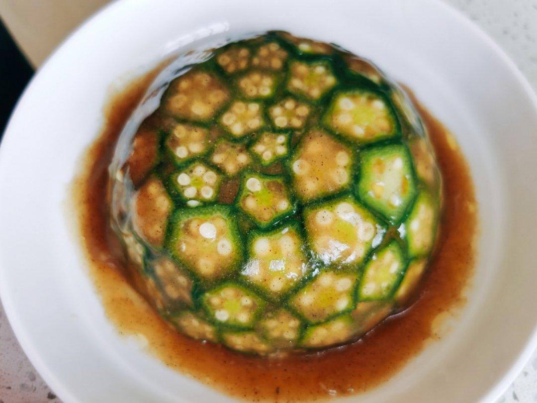 这绝对是秋葵颜值最高的做法，好看又好吃，端上桌最先光盘