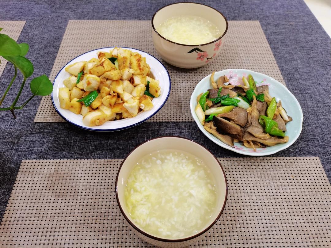 这竟是剩馒头做出来的，香喷喷5分钟搞定，上桌就被抢光了！