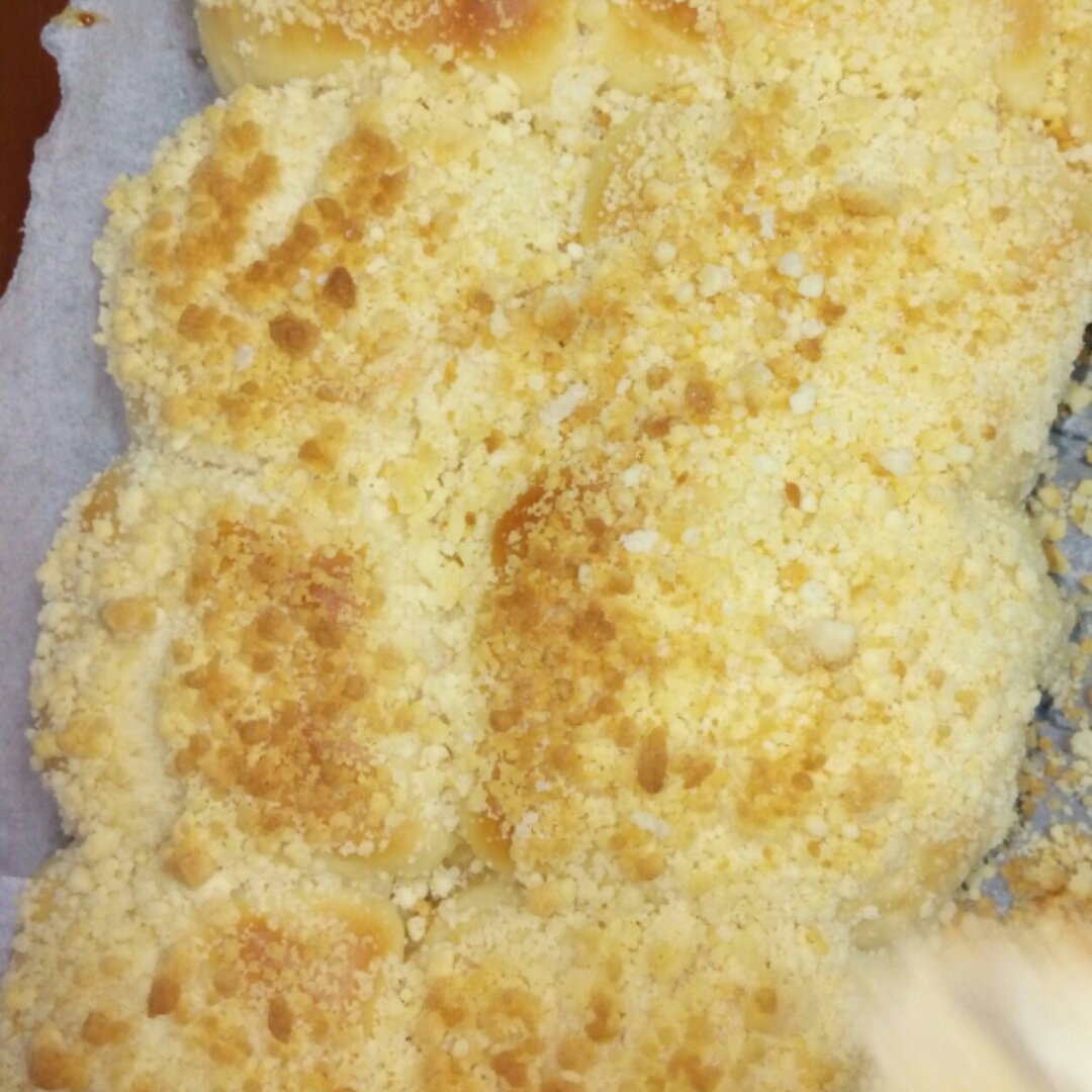 奶香酥粒面包