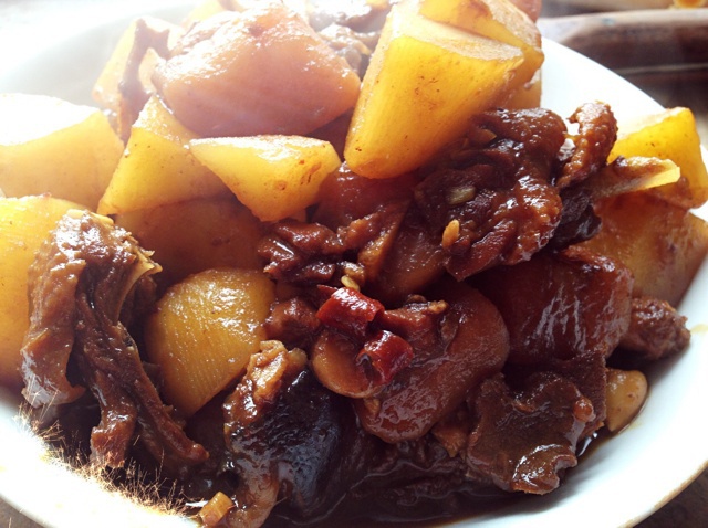 红烧土豆鸡块