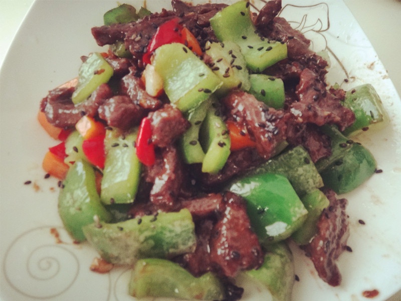 孜然牛肉粒