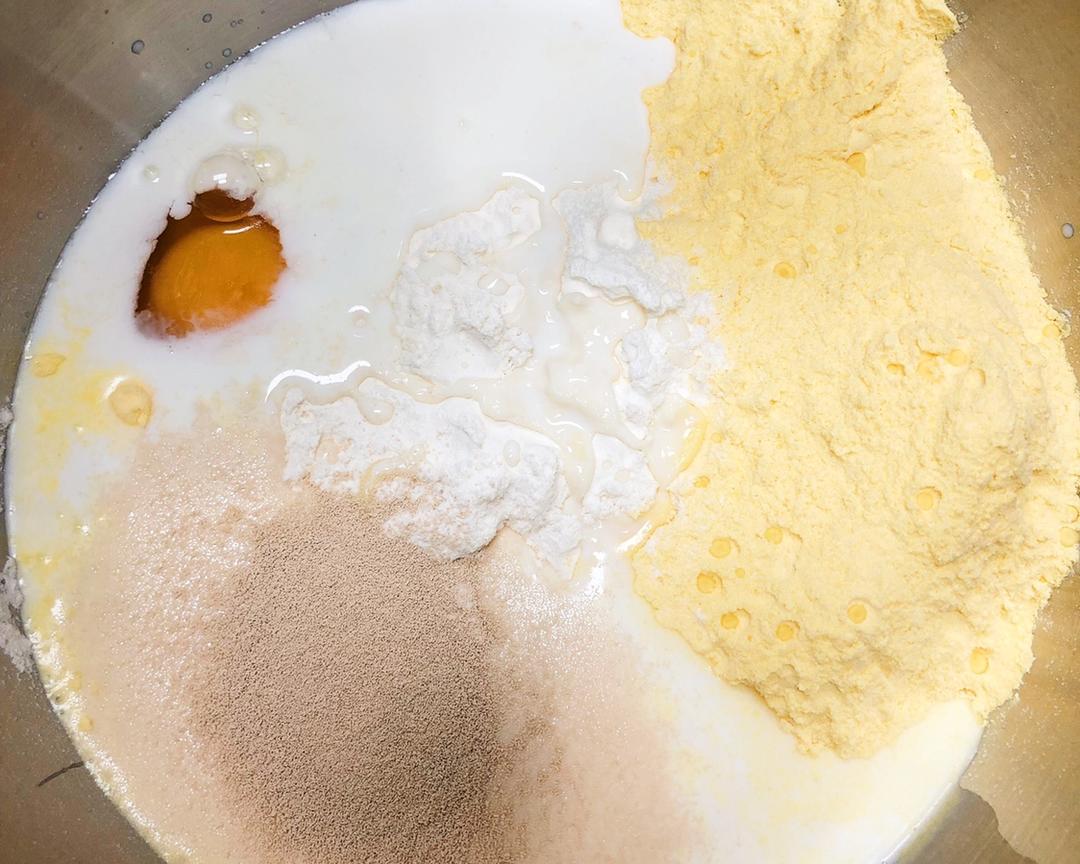 纯奶手撕吐司的做法 步骤1