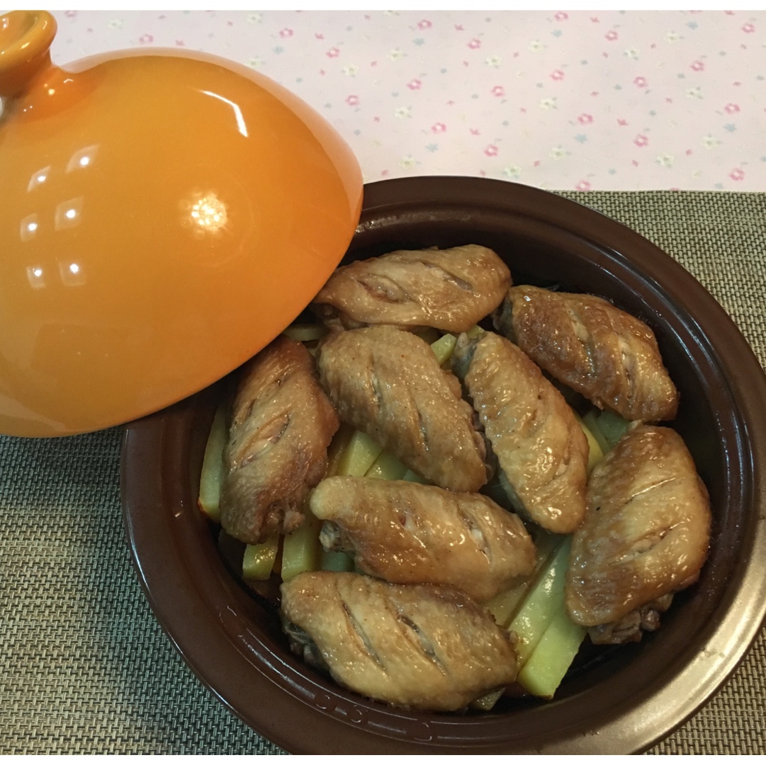 鸡翅塔吉锅