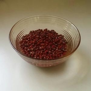 简单快手煮红豆的做法 步骤1
