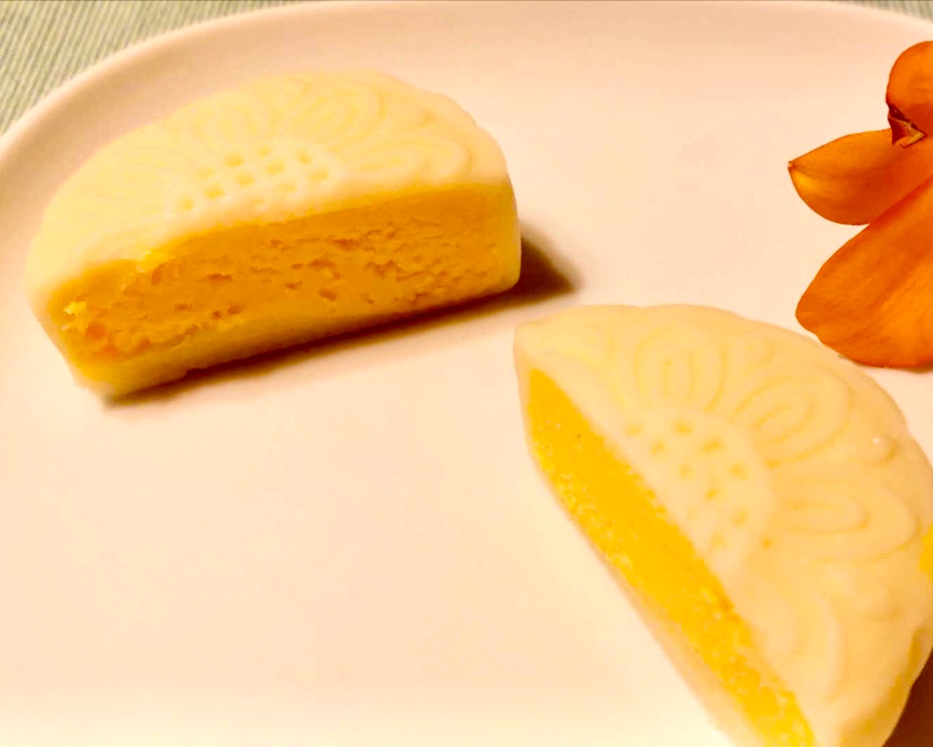 十分钟美味低脂咸蛋黄芝士馅-适合冰皮月饼的做法