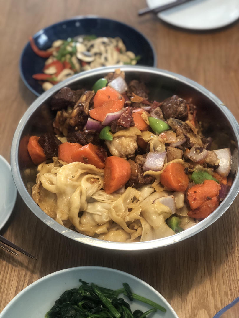 羊肉焖饼子