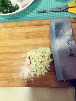 洋葱土豆焖饭的做法 步骤4