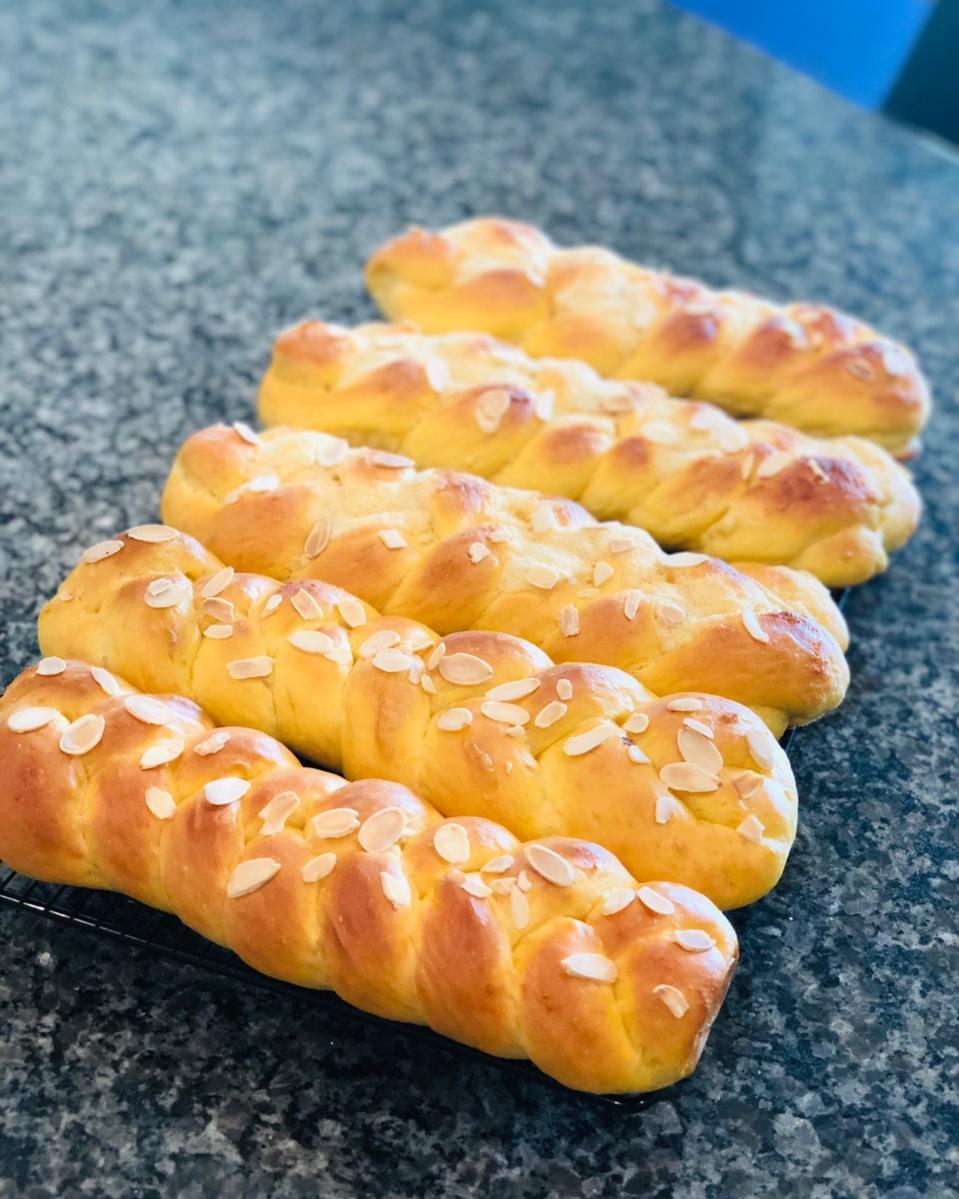 风情麻花辫【辫子面包】