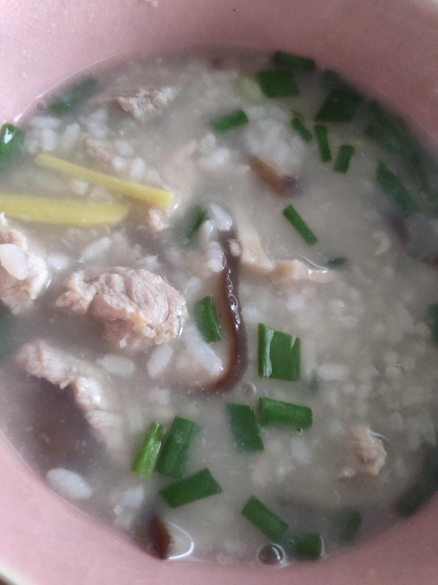 香菇瘦肉粥
