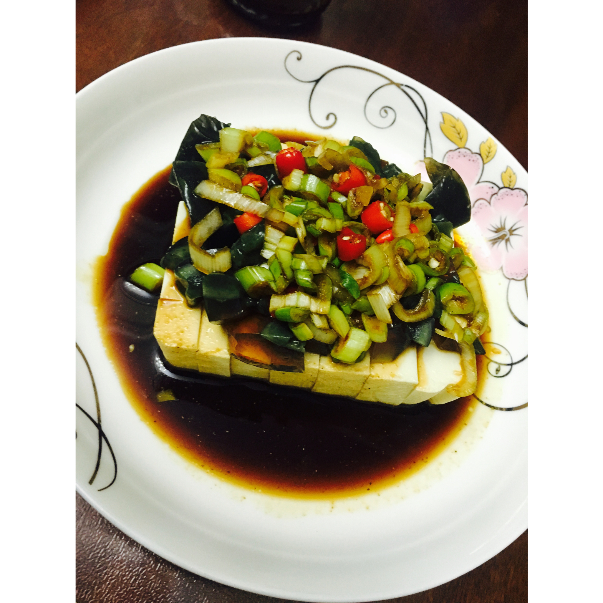 皮蛋豆腐