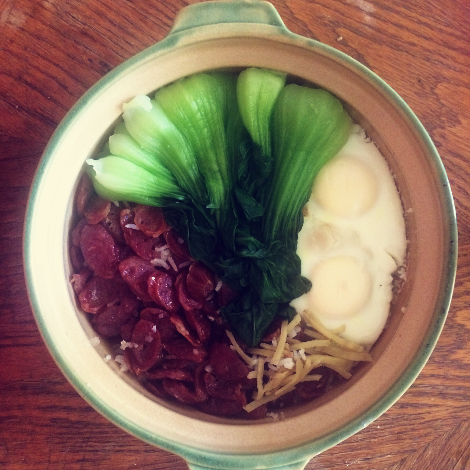 香肠煲仔饭