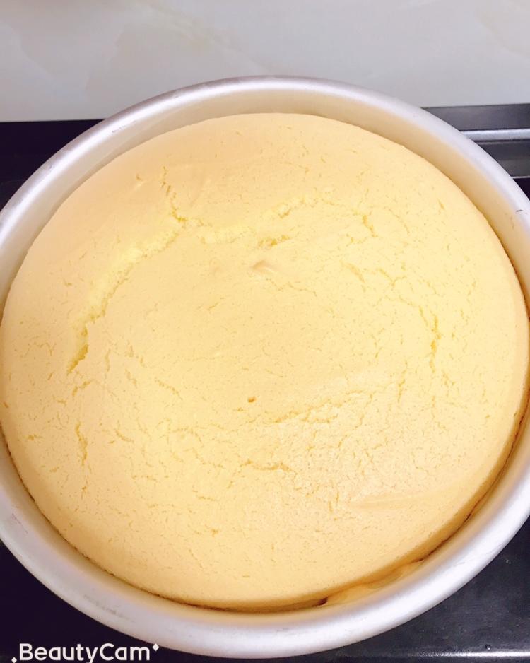 简单好做的8寸戚风蛋糕