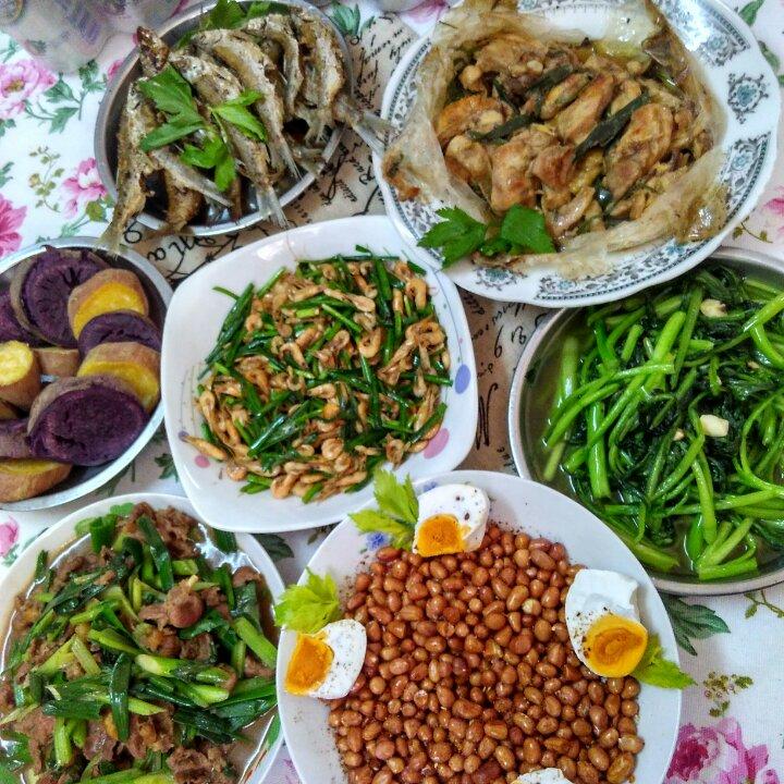 Q版-国产007 多姿多彩的另类生活