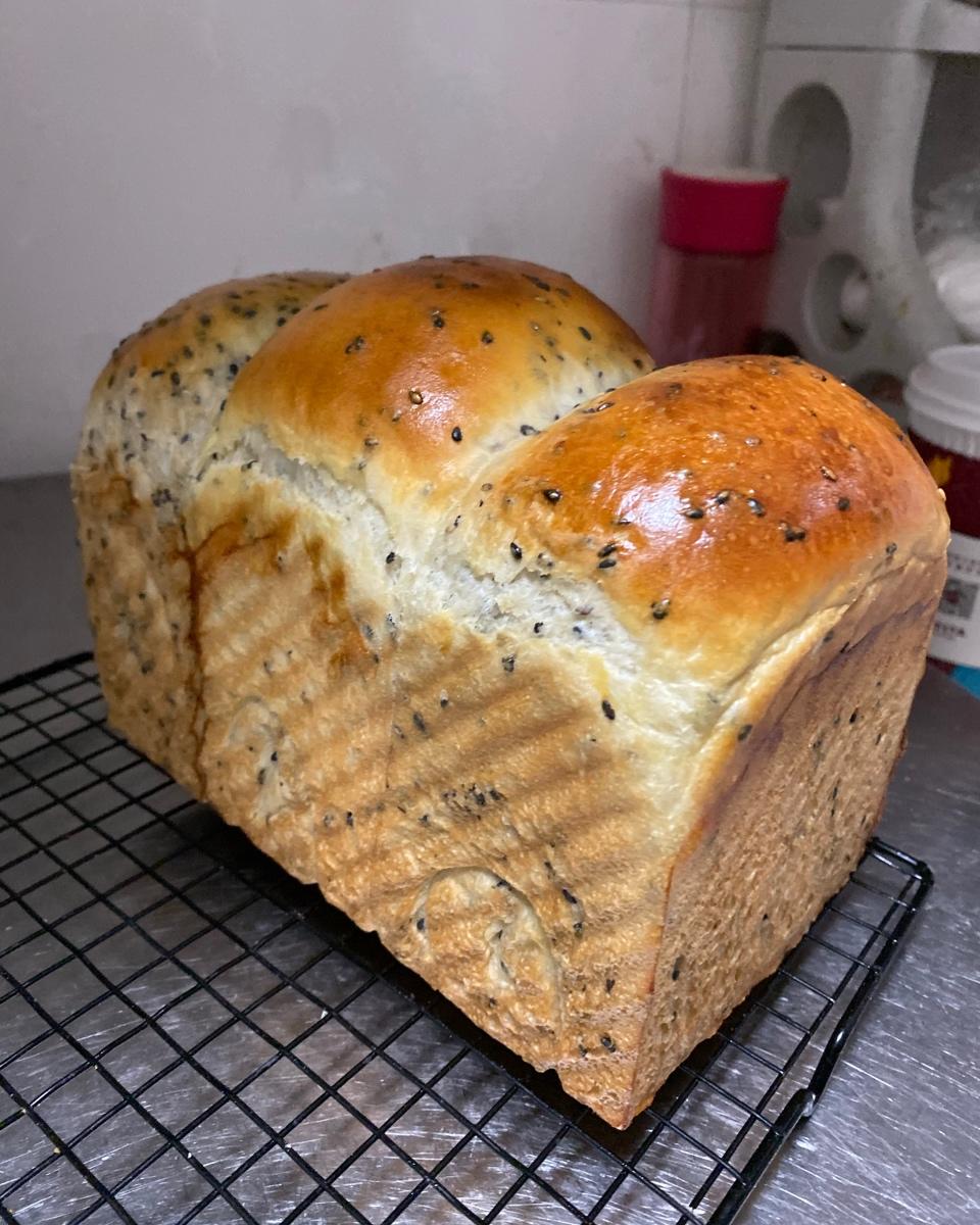 金大旺的黑芝麻吐司