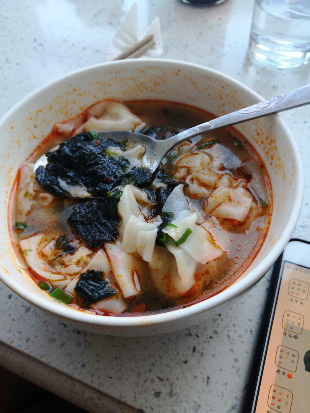 鲜肉馄饨（附包馄饨视频。）