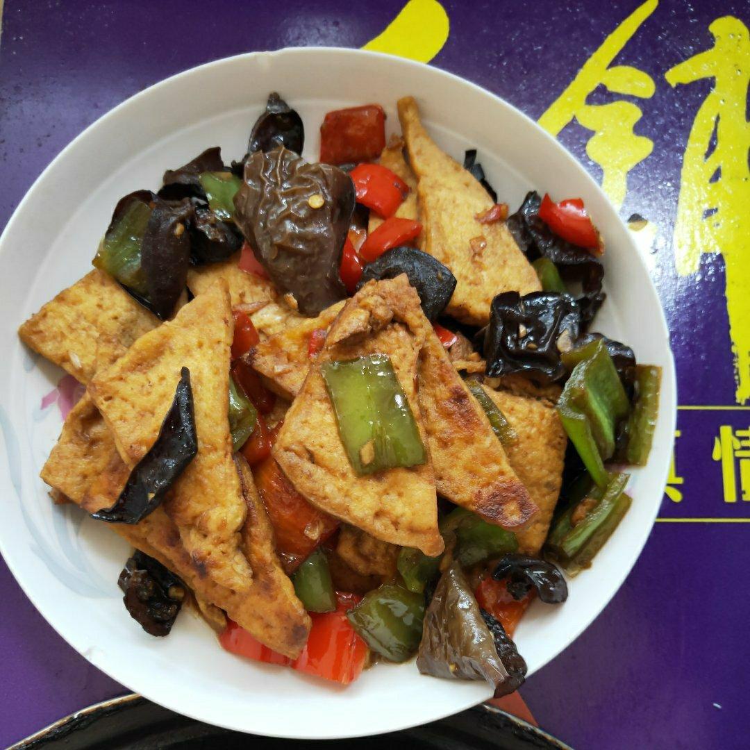 豆腐这样做比大鱼大肉都好吃，简单易做又下饭