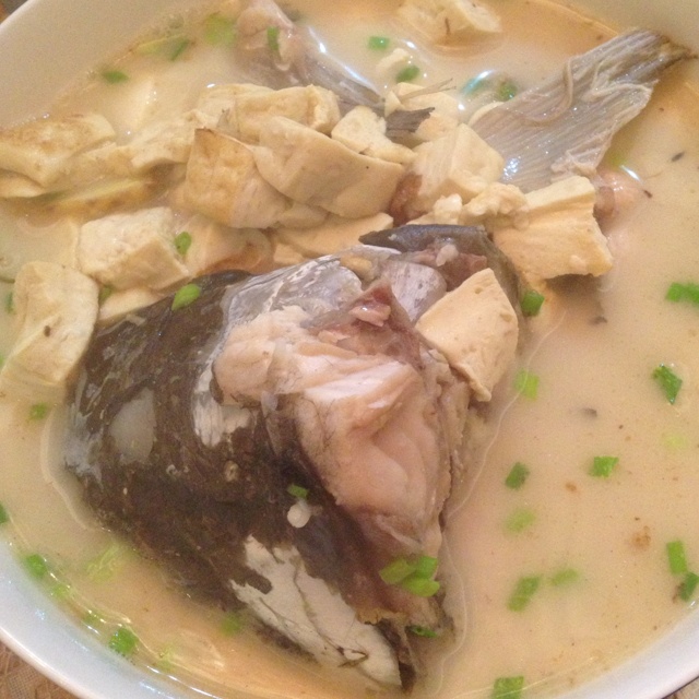 鱼头豆腐汤