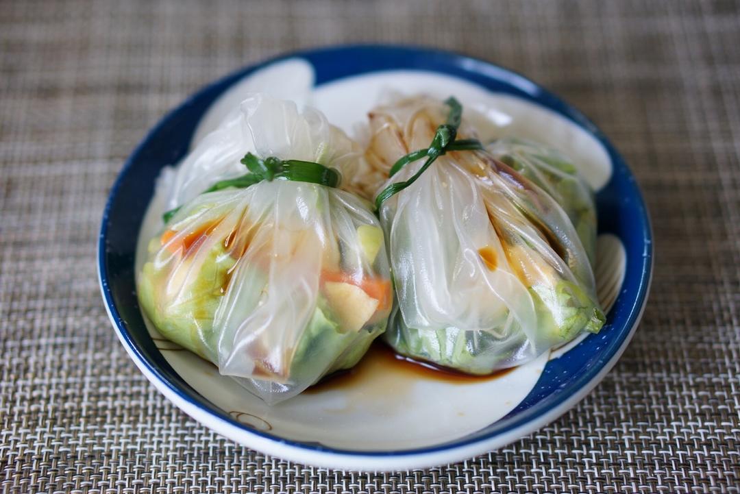 翡翠白玉卷