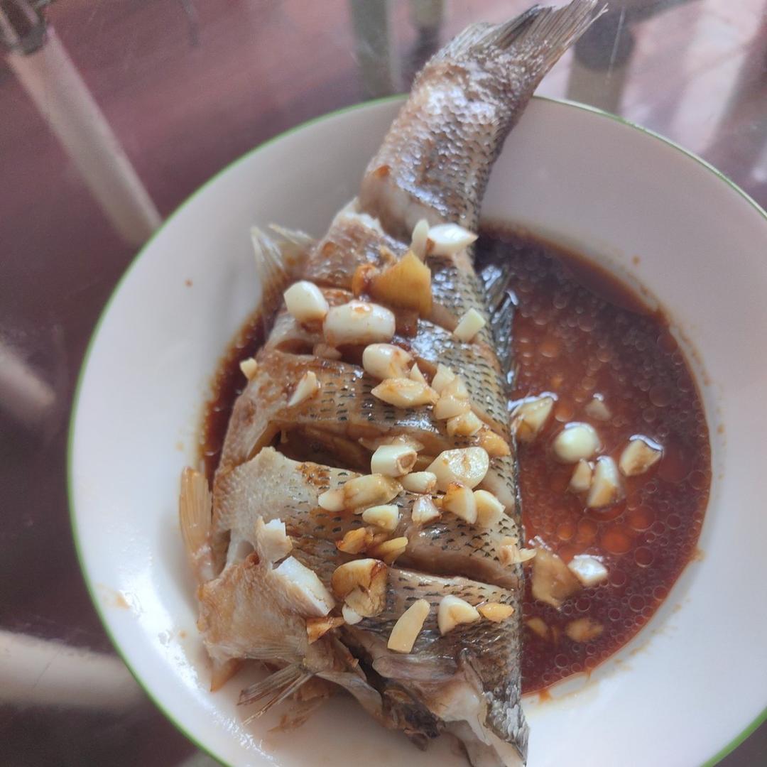 清蒸鲈鱼