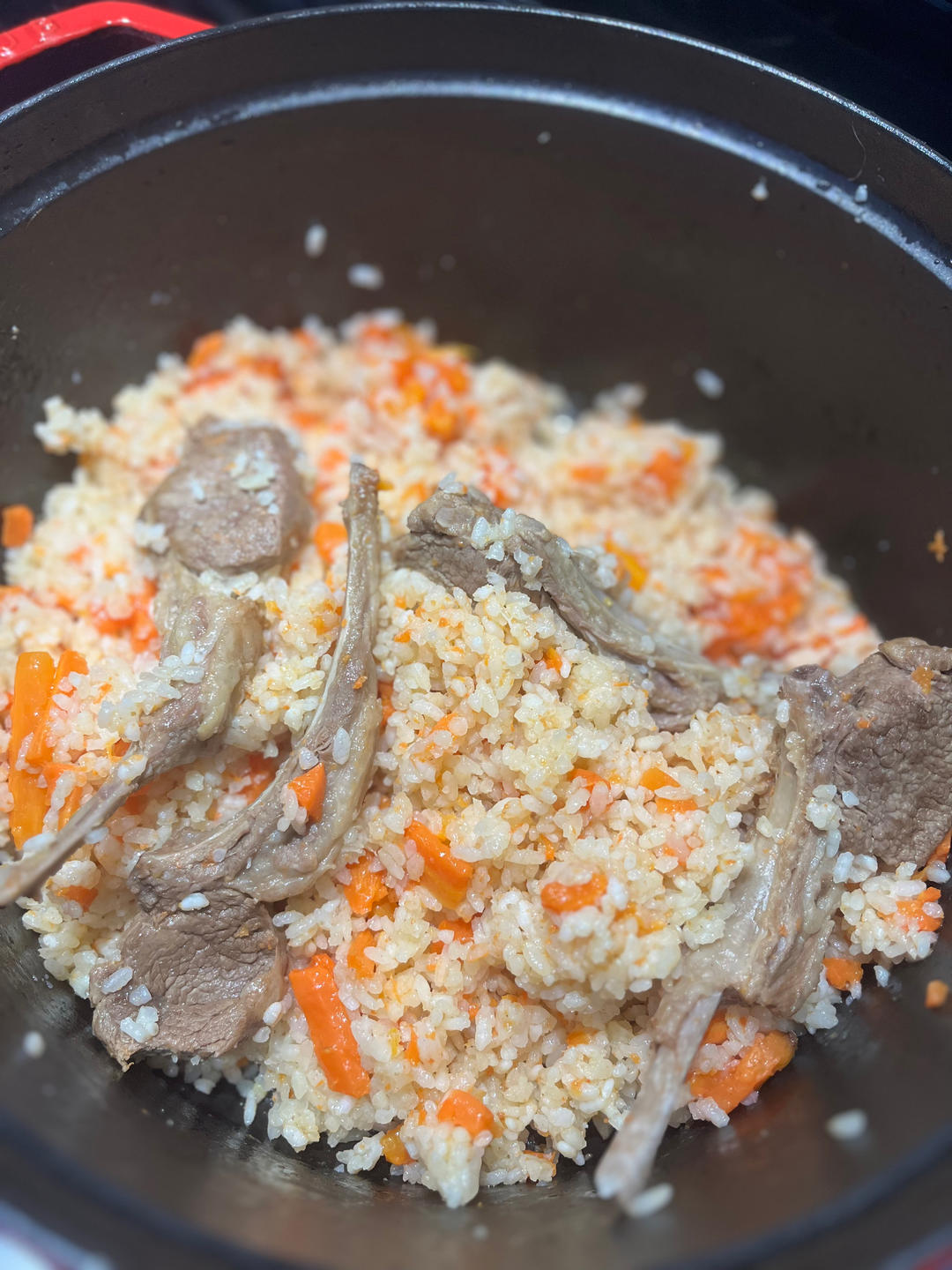 新疆羊排抓饭（出锅后米粒分明的秘密）