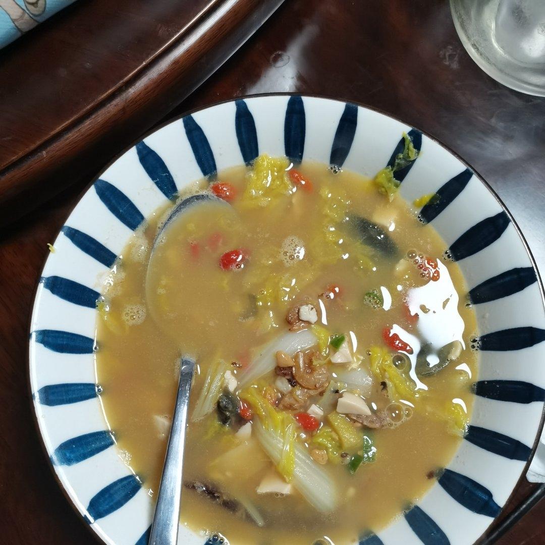 立秋要多喝这道上汤娃娃菜，不用高汤不放鸡精，汤鲜美味营养好喝