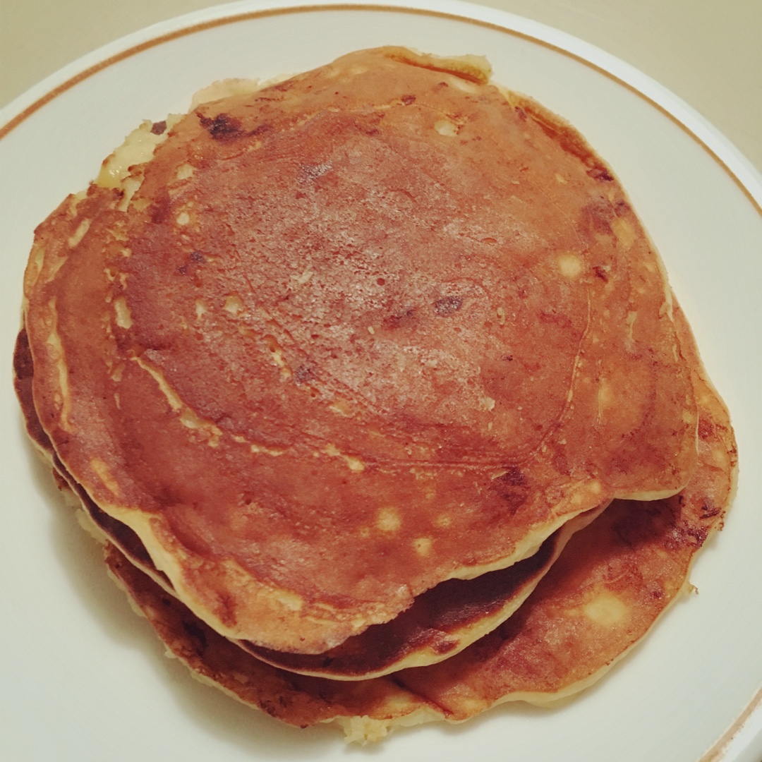 【减脂早餐】无油香蕉松饼（超简单）