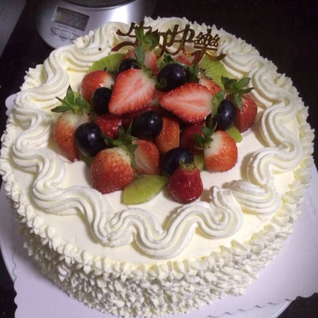 草莓鲜奶油蛋糕