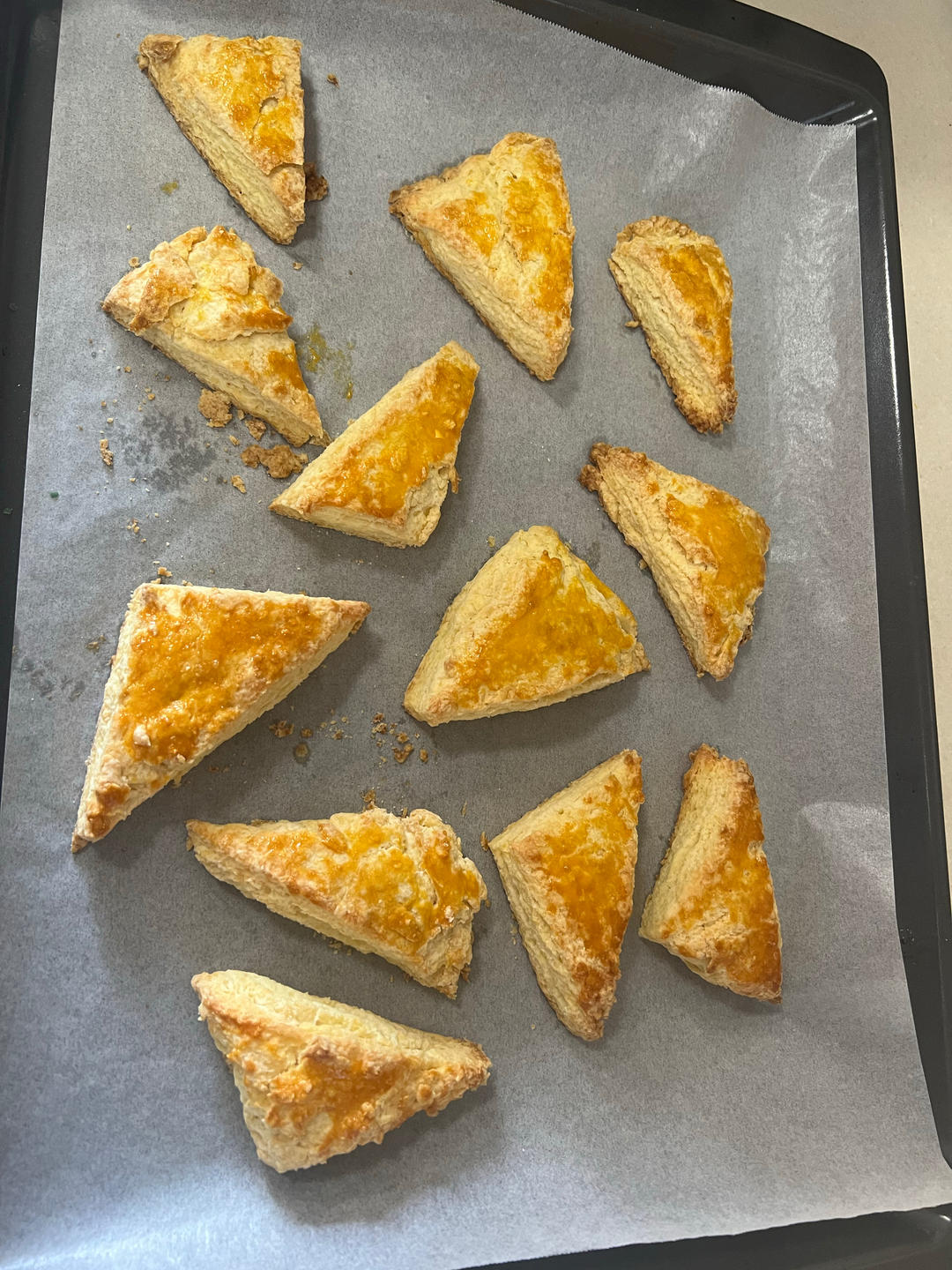 完美裂纹～百分百成功的超好吃奶香司康（禁止搬运）