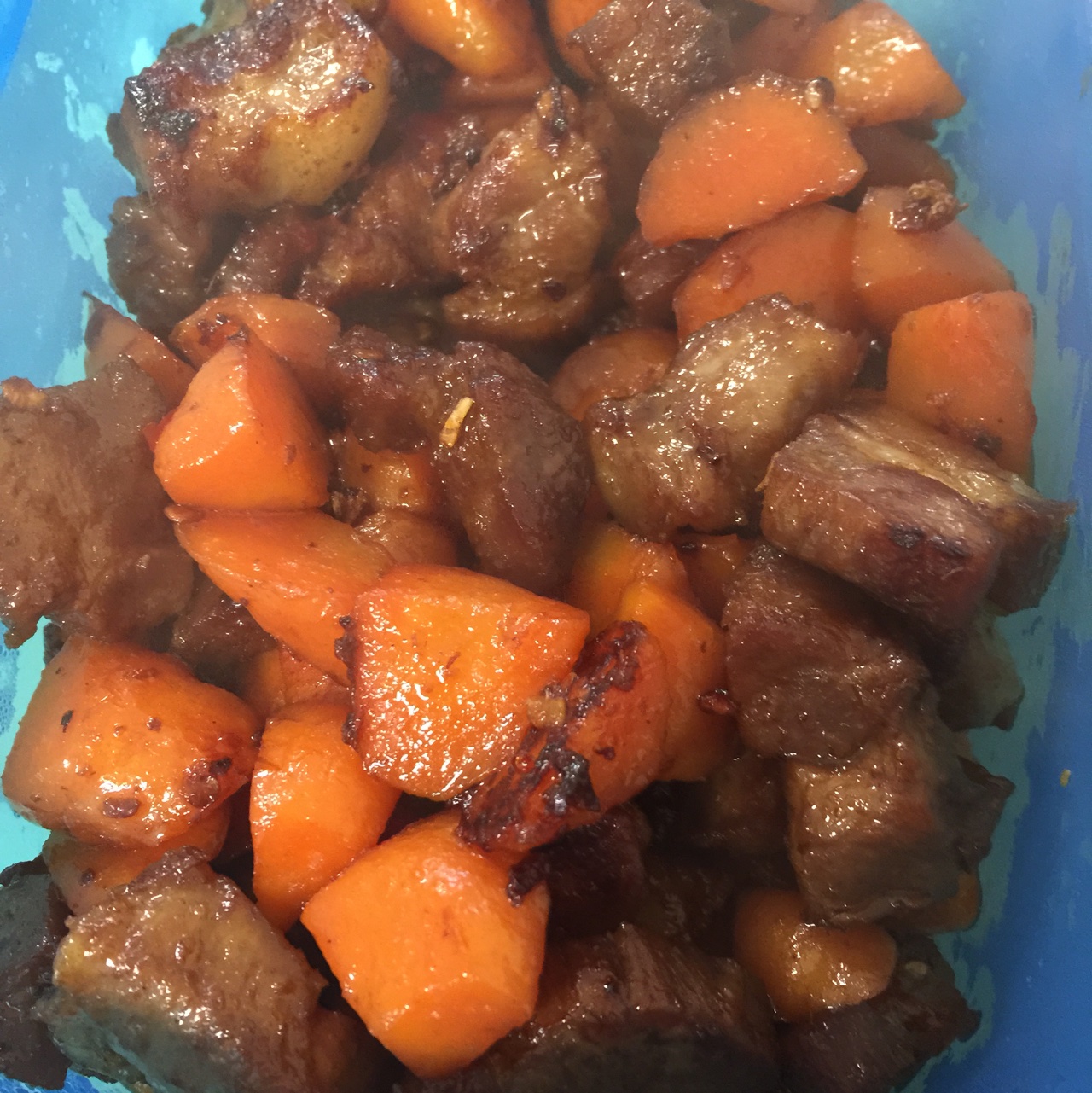 川味土豆烧排骨