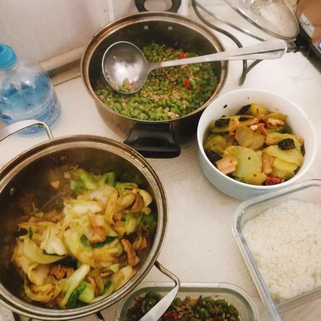 肉沫豆角下饭菜