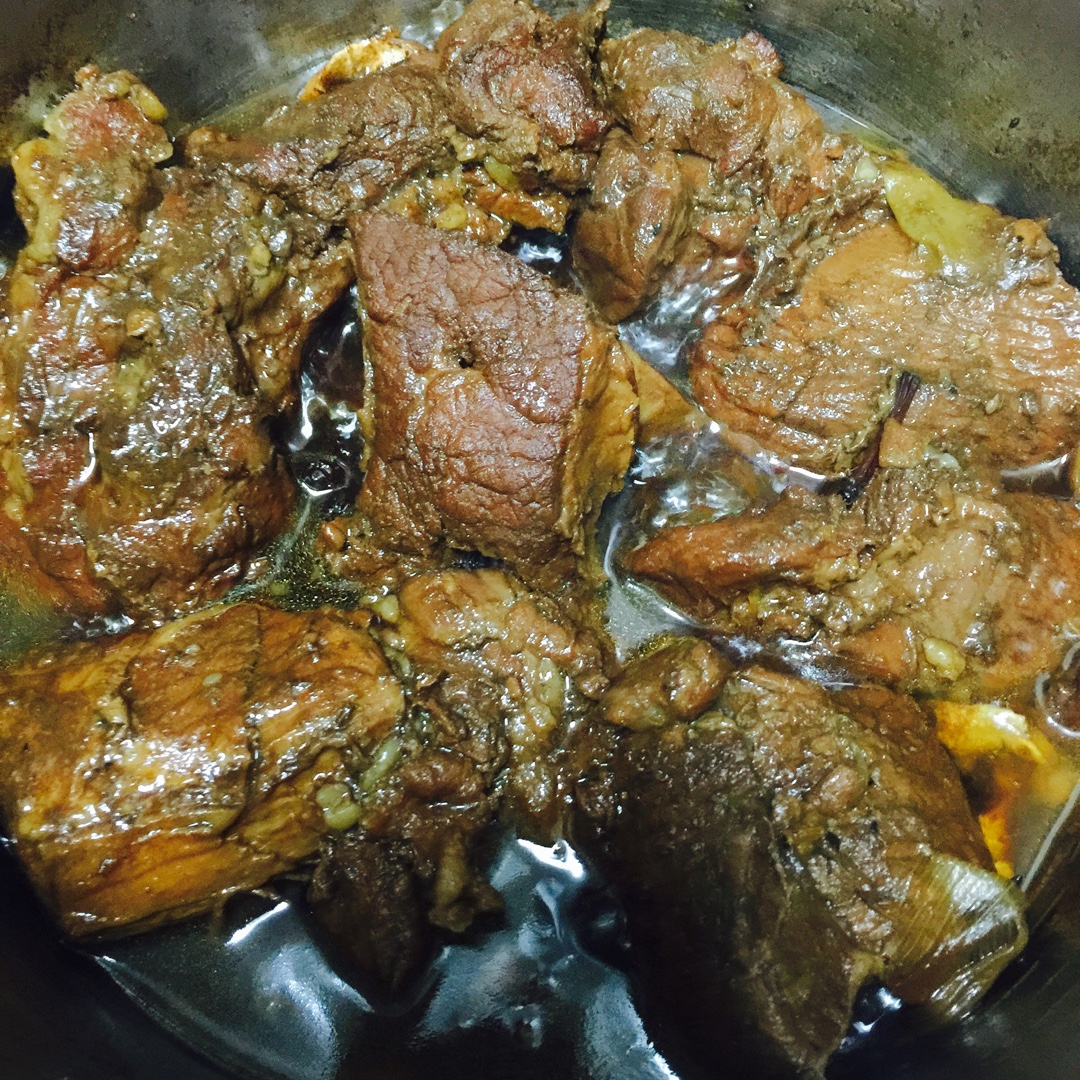 炖牛肉