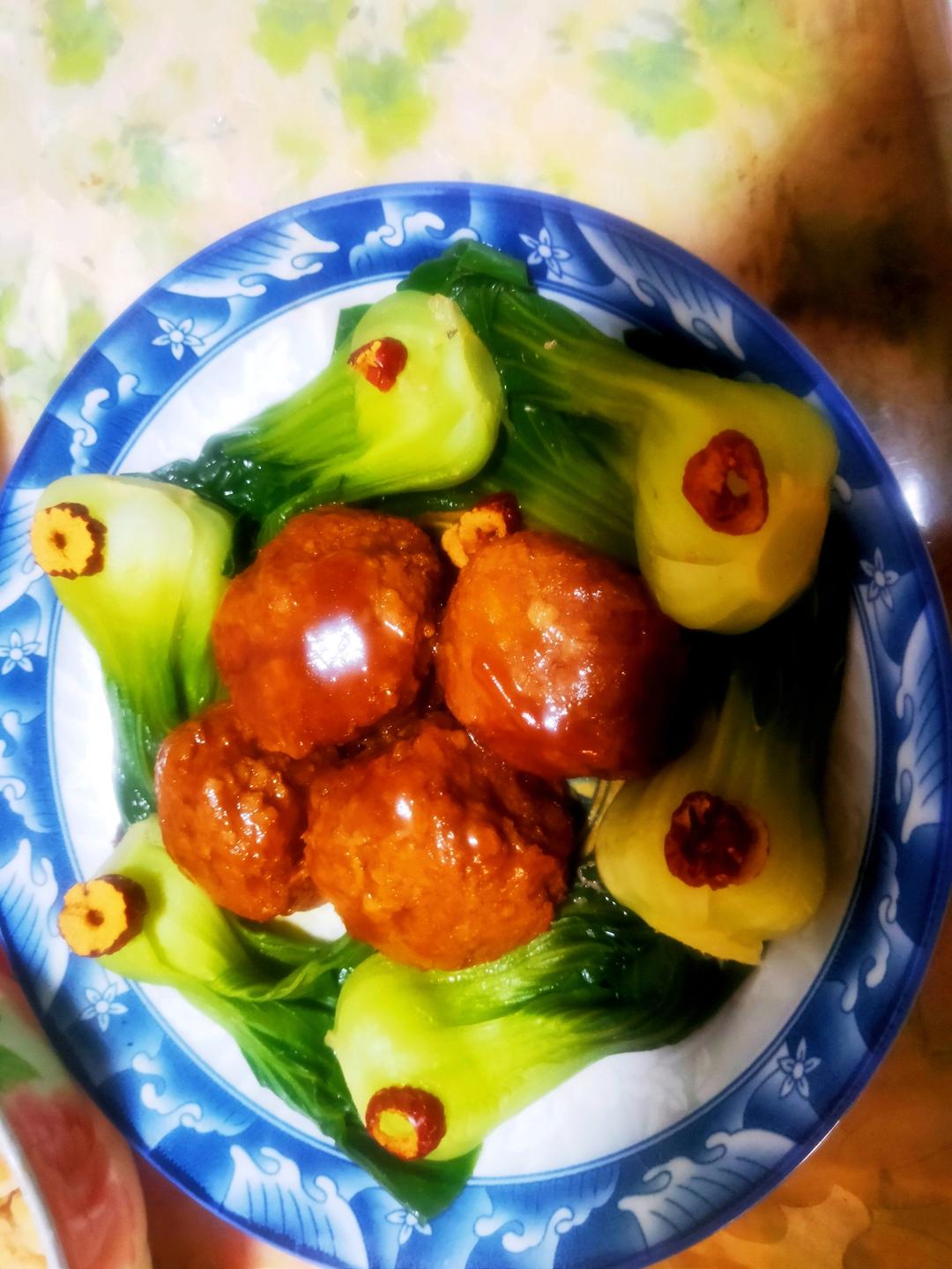红肉青菜福气配搭-福禄寿禧四喜丸子