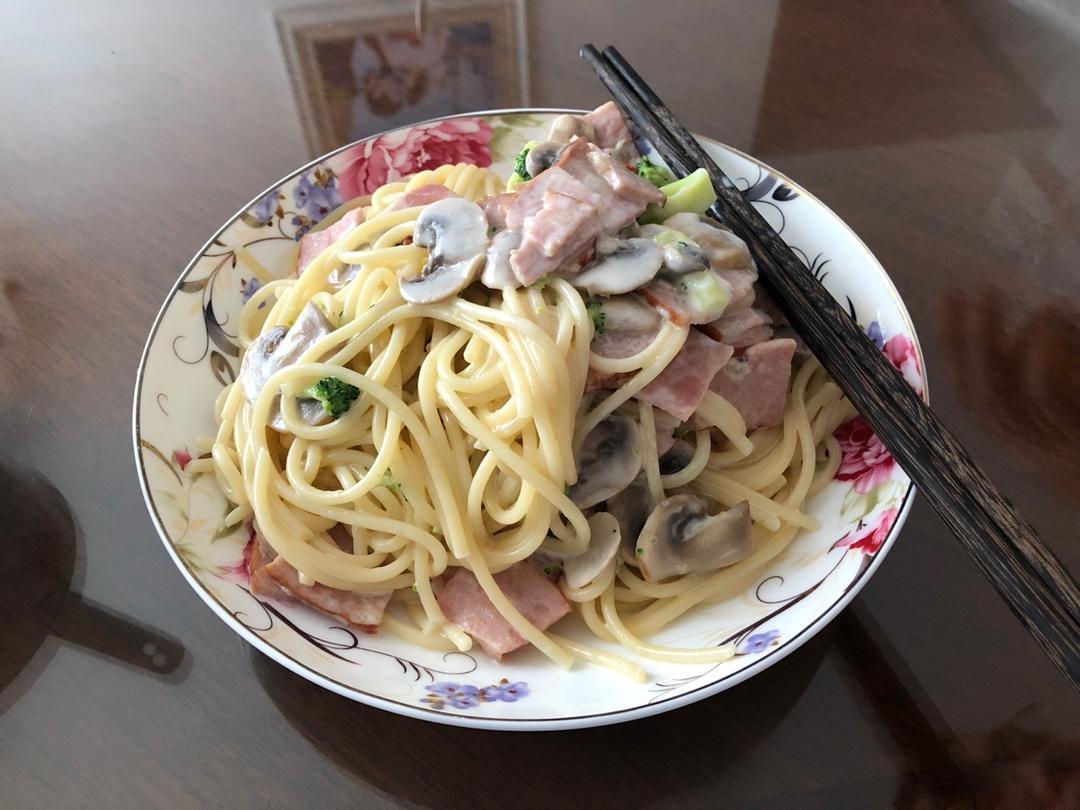 芝士培根意大利面