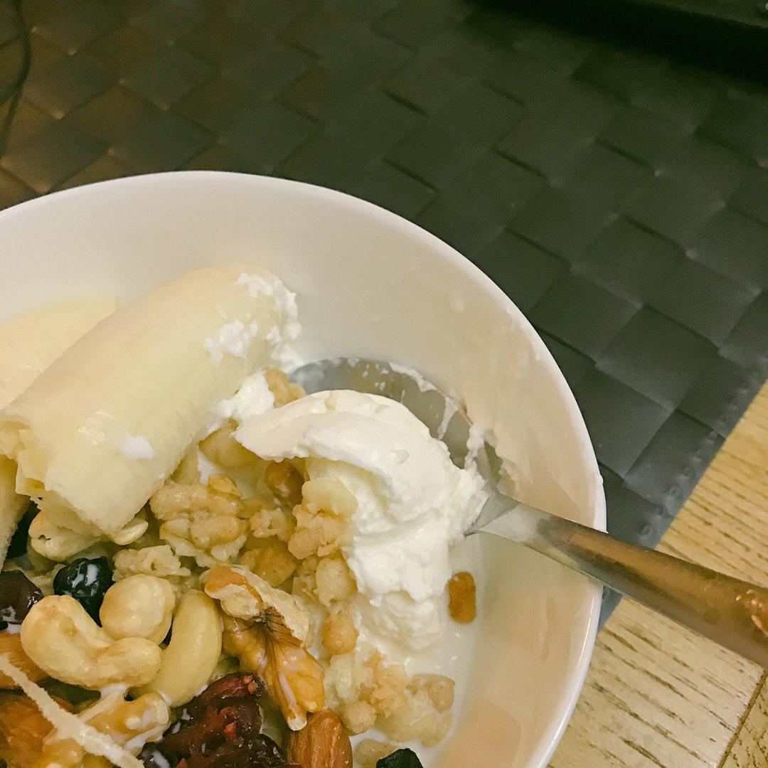 Superfood! —— 简易自制希腊酸奶