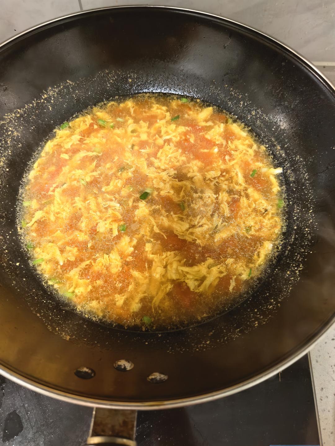 【跟我做不会错】简单又好喝的西红柿鸡蛋汤，家常又营养哦