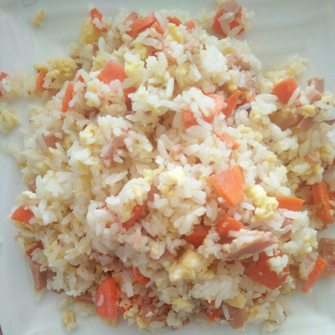 家常蛋炒饭