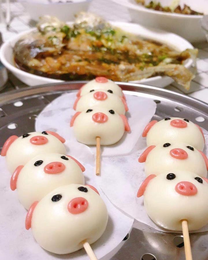 小猪卡通包卡通馒头